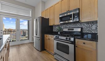 181 E REED Ave 411, Alexandria, VA 22305