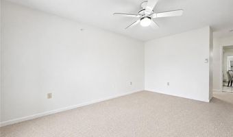 28402 Plantation Dr NE, Atlanta, GA 30324