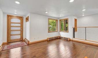 2641 W 27th Ave, Anchorage, AK 99517