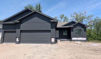 1033 2nd St NE, Altoona, IA 50009