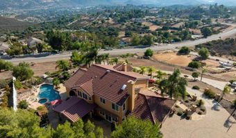 15718 Creek Hills Rd, El Cajon, CA 92021