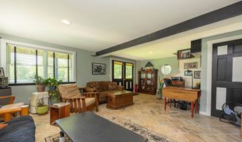 158 Camp Rd, Burke, VT 05832
