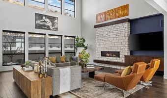 510 W Paso Fino Dr, Boise, ID 83702