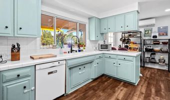4555 Hillview Dr, La Mesa, CA 91941