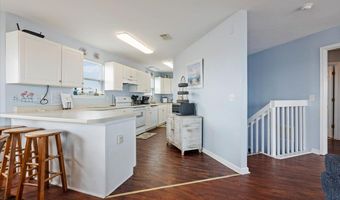 6 Kingfish St, Alligator Point, FL 32346