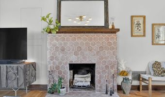 1732 Jackson Ave, Ann Arbor, MI 48103