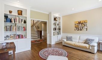3 Cedar Rock Mdw, East Greenwich, RI 02818