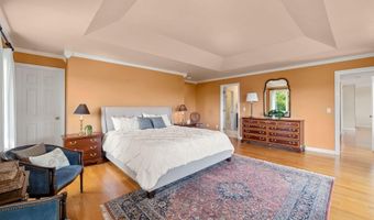 4 Bittersweet Lane 4, Bourne, MA 02532
