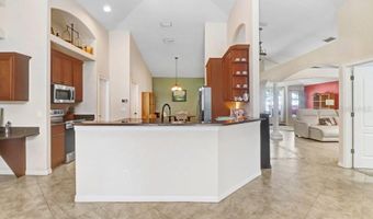 6803 CROMWELL GARDEN Dr, Apollo Beach, FL 33572