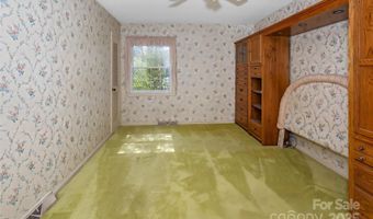 91 Haw Creek Cir, Asheville, NC 28805