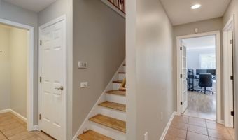 163 Windy Knoll Dr, Berlin, CT 06037