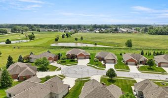 2111 Bunker Ct, Auburn, IN 46706