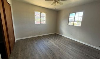 1402 W Howard St, Carlsbad, NM 88220