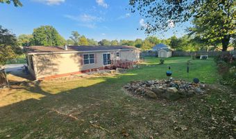 1015 W 4th St, Bicknell, IN 47512