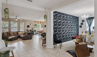 637 BAY BRIDGE Cir, Apopka, FL 32703
