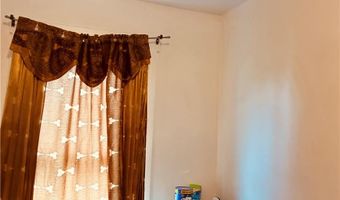 1132 E Susquehanna St E, Allentown, PA 18103