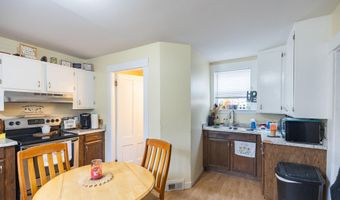 19 Granite St, Auburn, ME 04210