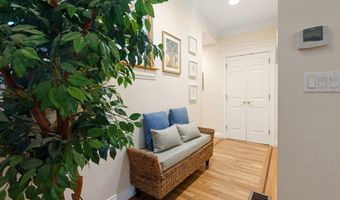 32 Bobby Jones Dr 32, Andover, MA 01810