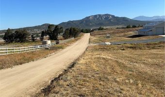 472 Roundup Dr, Aguanga, CA 92536
