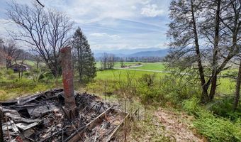 6387 Airport Rd, Andrews, NC 28901