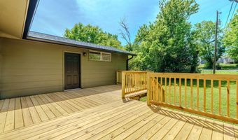 415 North Ave, Athens, TN 37303