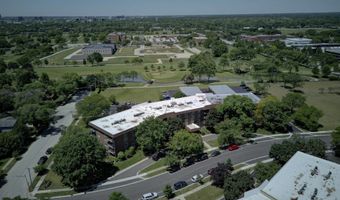 1030 S FERNANDEZ Ave 1T, Arlington Heights, IL 60005