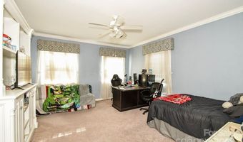 711 Yadkin St, Albemarle, NC 28001