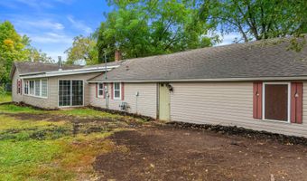 108 POND St, Amherst, WI 54406