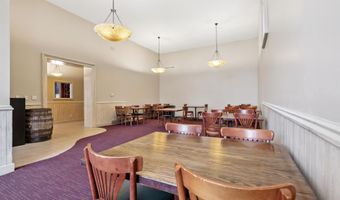 11 Benton Ave E, Albia, IA 52531
