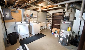 621 N LINWOOD Ave, Appleton, WI 54914