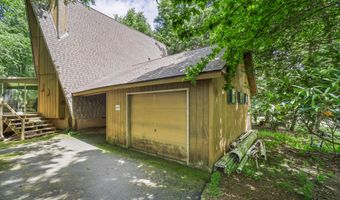 27 Longfellow Cir, Albrightsville, PA 18210