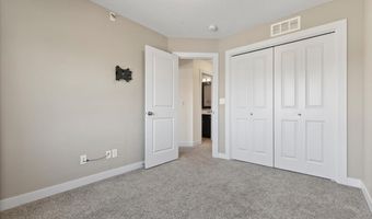 2231 NW Chapel Ln, Ankeny, IA 50023