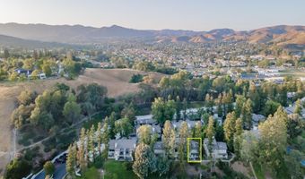 5704 Skyview Way E, Agoura Hills, CA 91301
