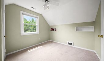 6926 VANDERBILT Dr, Alexandria, VA 22307