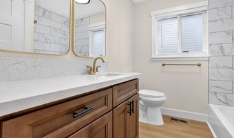 13670 SW 21ST St, Beaverton, OR 97008