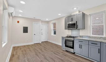 1821 T St NW, Washington, DC 20009