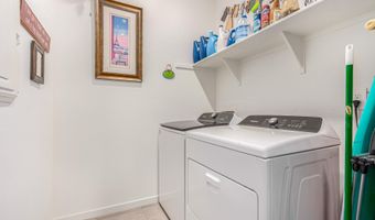 348 S SAN ANTONIA Ln, Casa Grande, AZ 85194