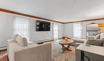 13 Holt Rd, Amherst, NH 03031
