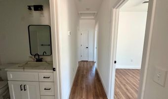 4678 Wildway Rd, Appomattox, VA 24522