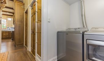 724 N Water St, Albany, IN 47320