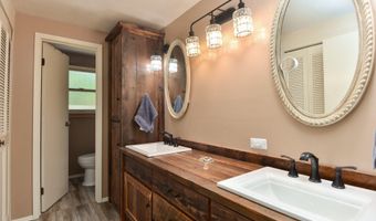 16232 E 1st St, Bayview, ID 83803