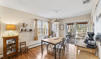 6 Advocate Pl, Danbury, CT 06810