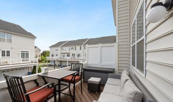 43008 PARIS GAP Sq, Ashburn, VA 20148