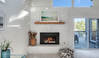457 Townsend Dr, Aptos, CA 95003