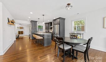2933 Hilliard Dr, Charlotte, NC 28205