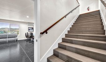 2 Brown Dr, Dayton, NV 89403