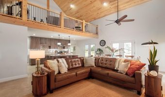 54 Upper Rim Rd E, Arroyo Seco, NM 87514