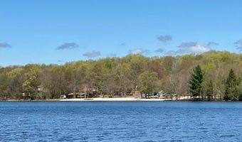 290 Elk Dr, Blakeslee, PA 18610