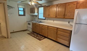 1122 9th Ave, Aberdeen, SD 57401