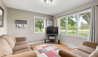 24067 540th Ave, Austin, MN 55912